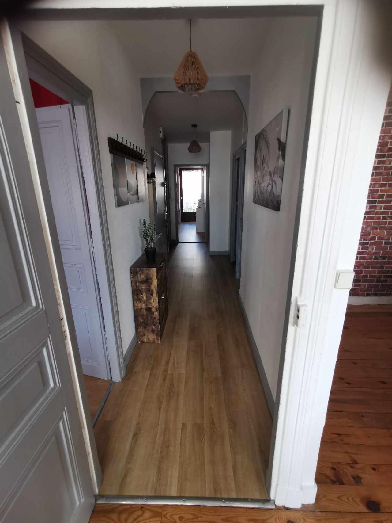 Bel Appartement De 1 A 7 Personnes Ambert Luaran gambar